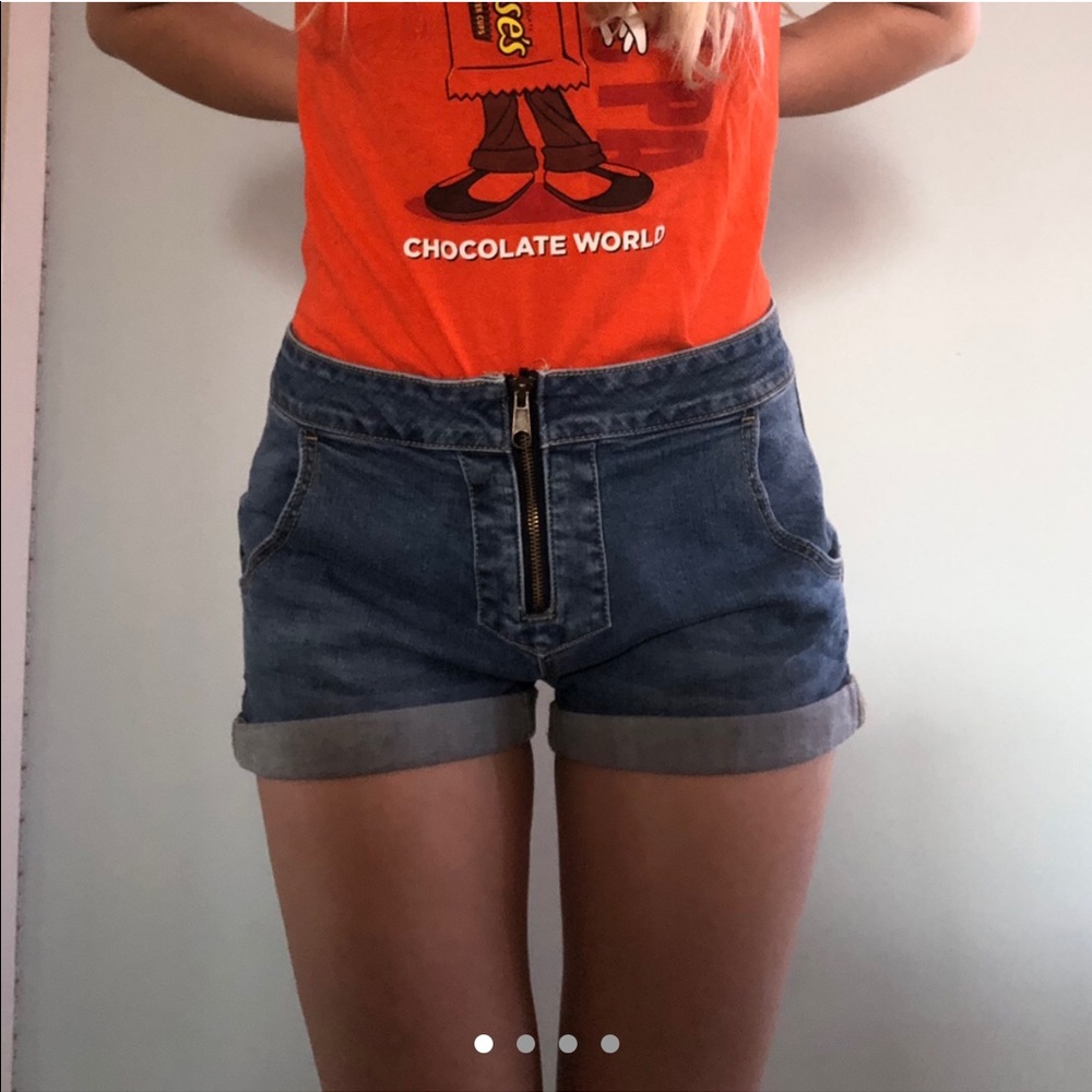 Pacsun super high rise shorts.